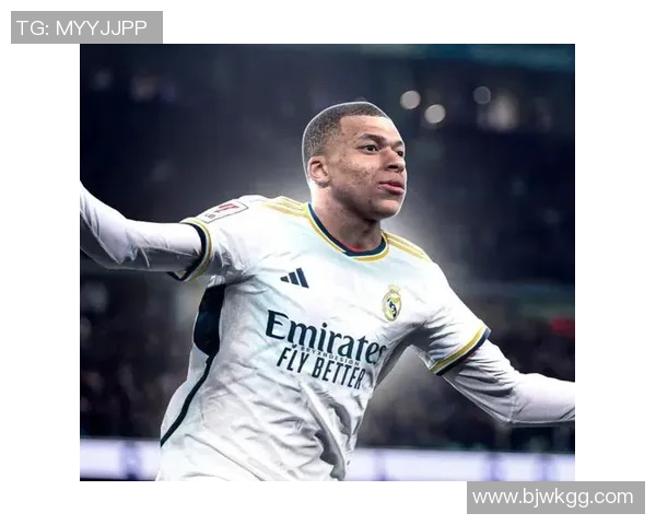 历史十大球星聚焦经典足球阵容重塑传奇球场荣耀