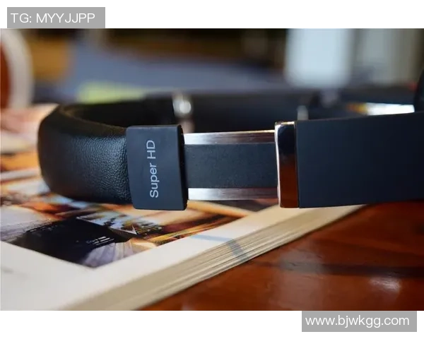 围绕足球明星周边商品打造粉丝必备的潮流收藏与时尚体验