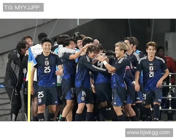 足球巨星登陆日本掀起热潮引发球迷狂欢与文化交流新篇章