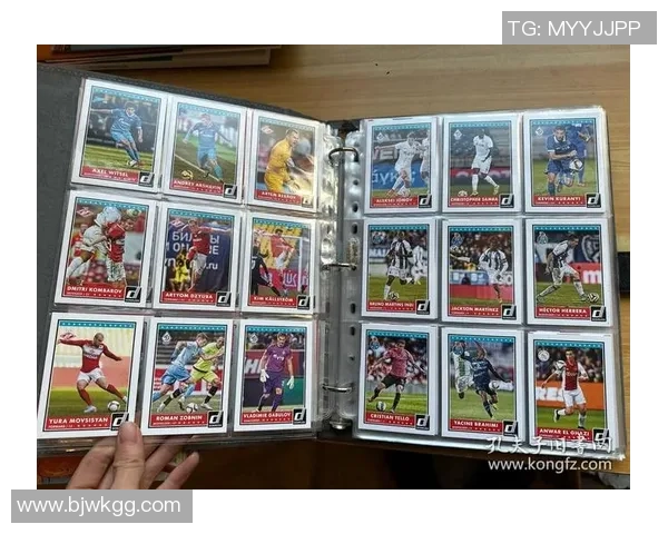 足球球星卡制作材料的选择与优化分析 如何打造更具收藏价值的球星卡 足球球星卡制作材料的选择与优化分析 如何打造更具收藏价值的球星卡